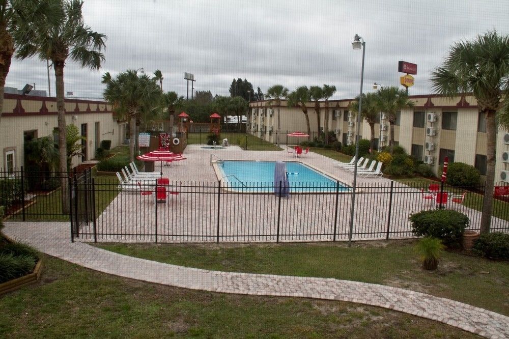 Space Coast Hotel Titusville-Kennedy Space Center Exteriör bild